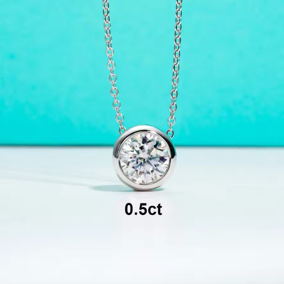 Classic DColor Moissanite0.5cctw Stud Necklace 18KGold Plated 925Sterl Certified - Picture 8 of 12
